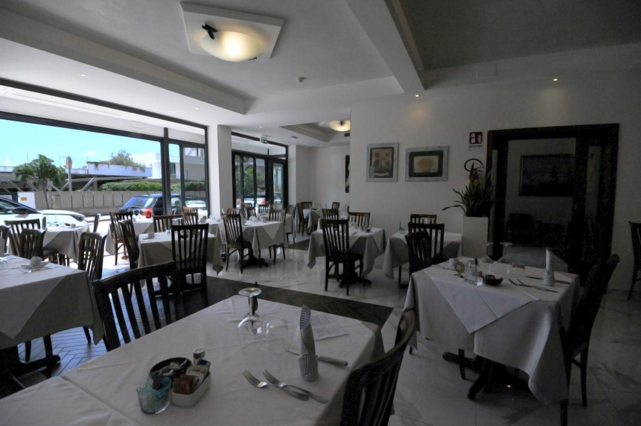 Hotel Marzia Holiday Queen กาออร์เล ภายนอก รูปภาพ