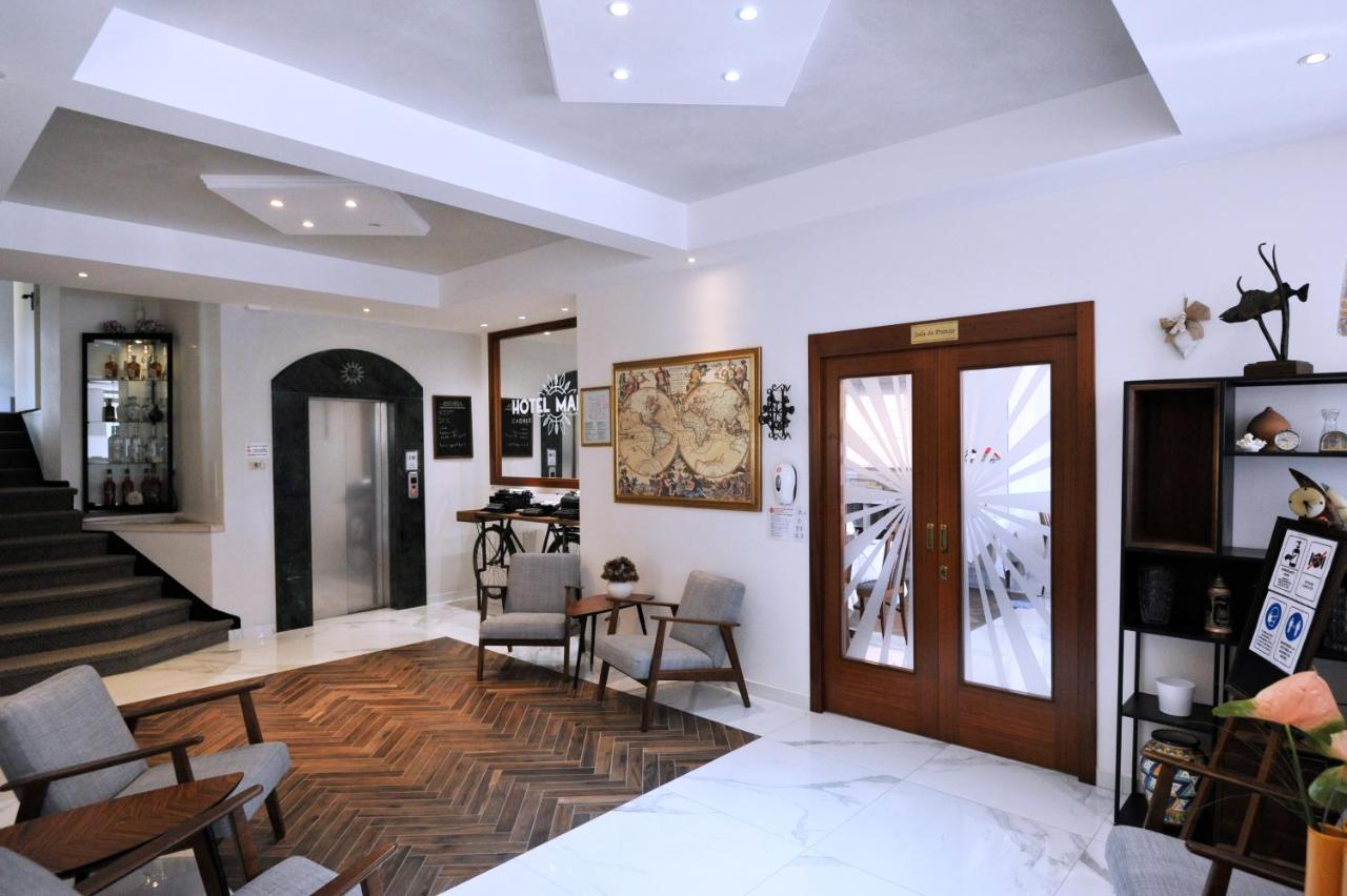 Hotel Marzia Holiday Queen กาออร์เล ภายนอก รูปภาพ